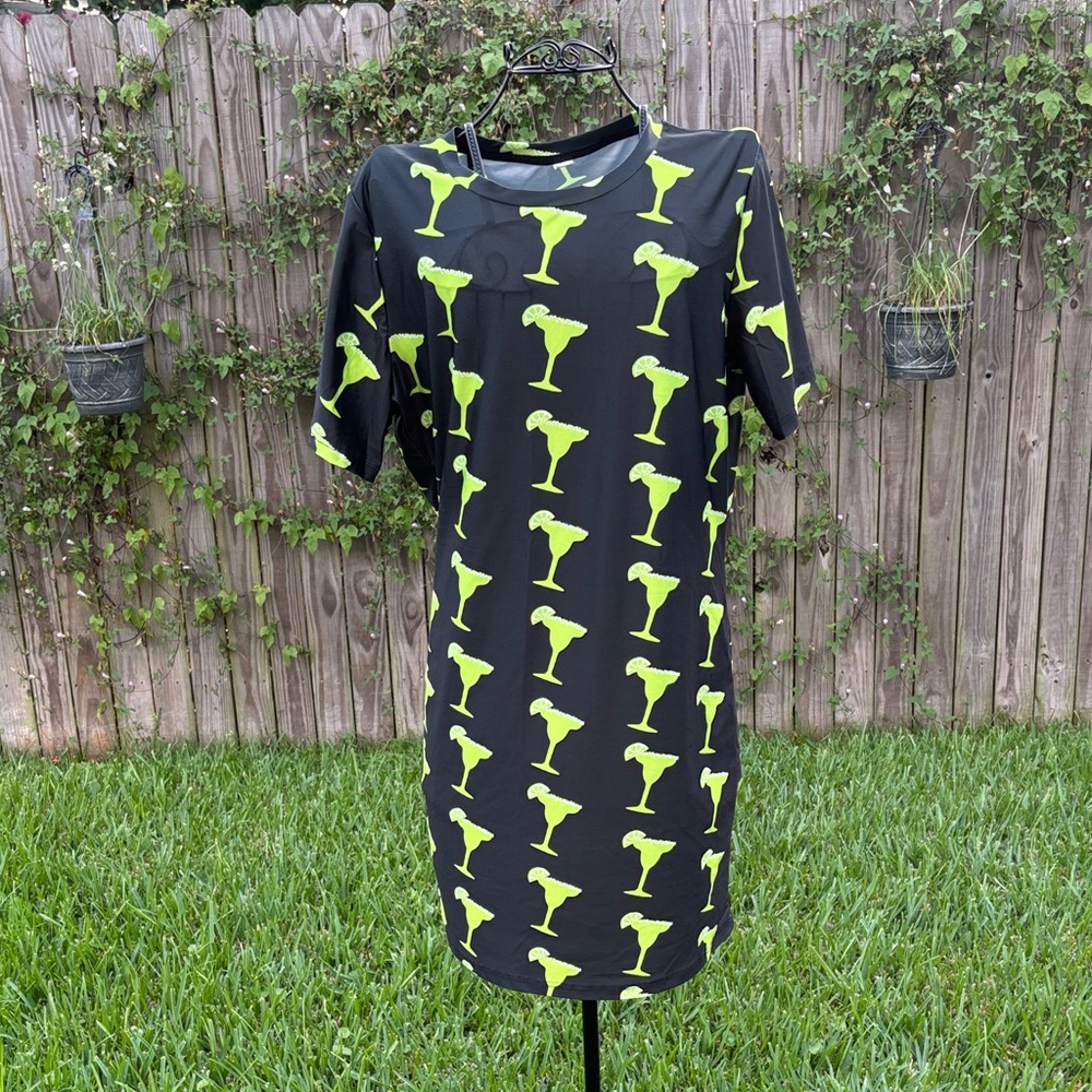 ***NWOT*** Margarita Cocktail Print Little Black Dress